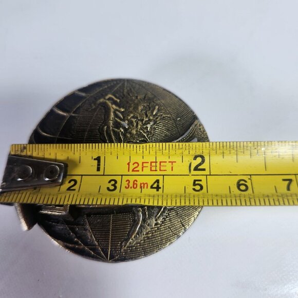 Schlitz Trademark Belt Buckle Vintage 70s Brass Globe D-168 Schultz Brewing Co. - Picture 4 of 7